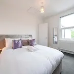 Five Bedroom House In Douglas Road